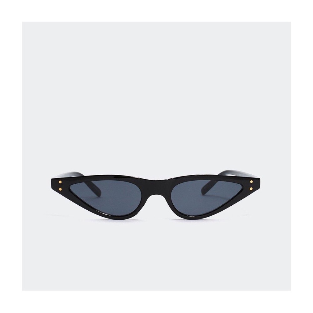 Shades Sunglasses 🍃